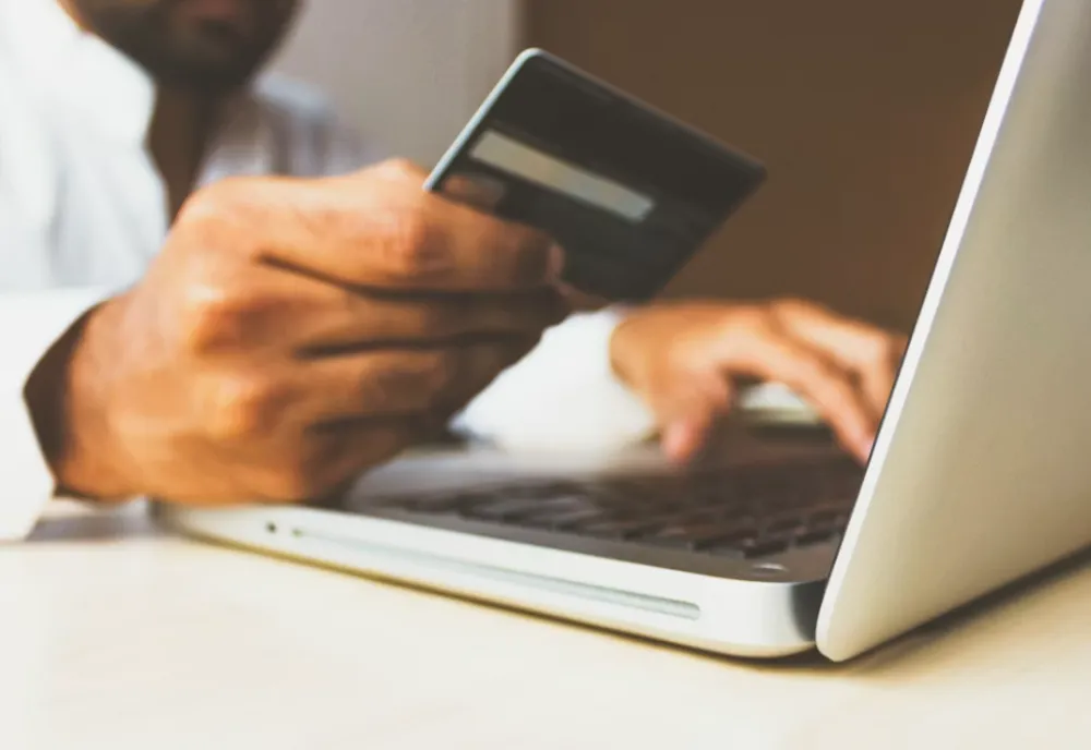 Vi&scaron;e od polovine Evropljana kupuje preko kineskih online platformi