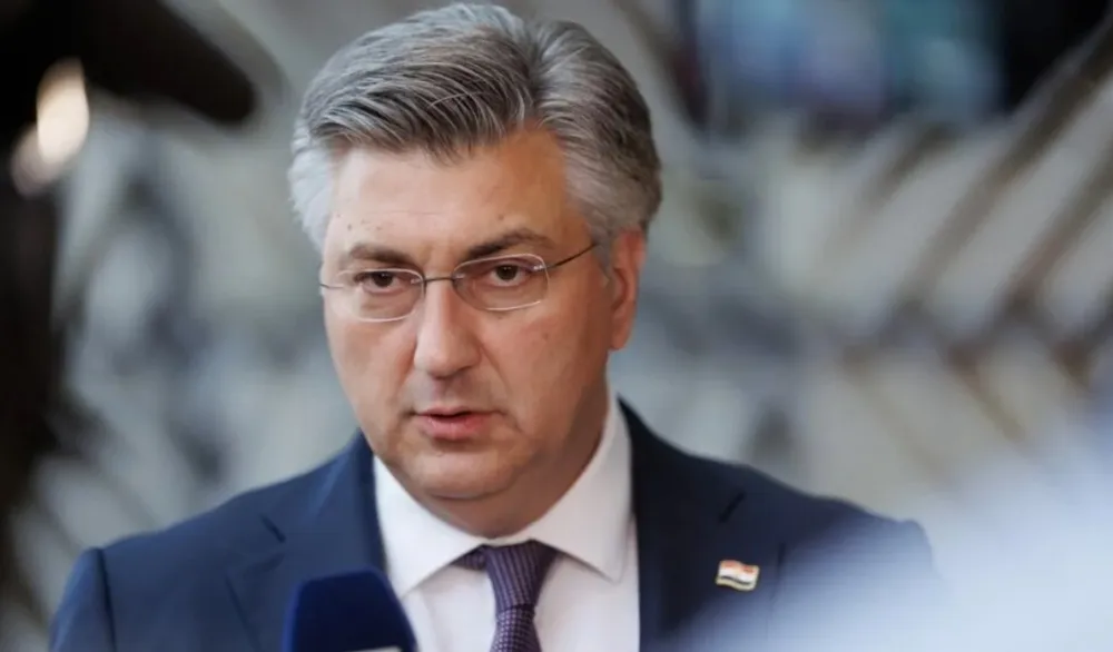 Plenković u Parizu sa hrvatskom specijalnom policijom