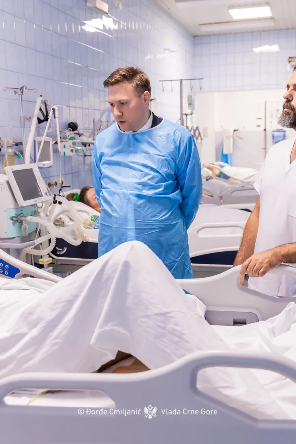 &Scaron;imun obi&scaron;ao povrijeđene u nesreći kod Grahova: Svi pacijenti stabilno, dječak i dalje na intenzivnoj njezi