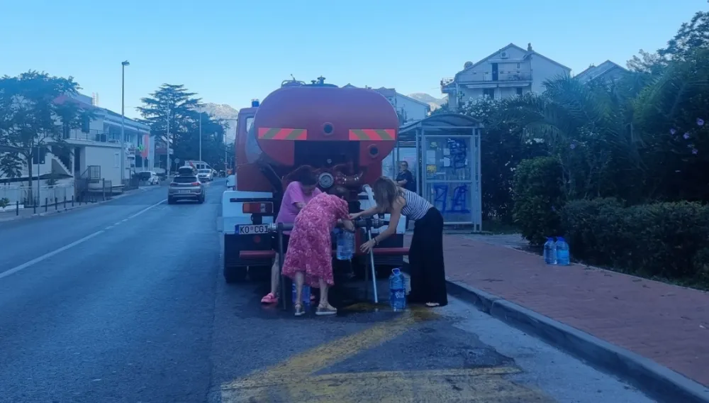 U Kotoru alavine i dalje suve, cisterne jedini spas
