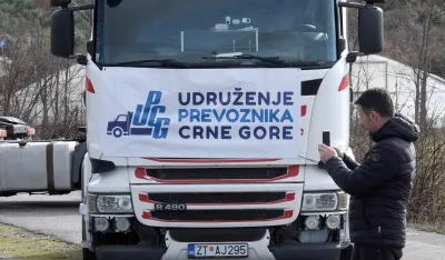 Udruženje prevoznika: Poskupljenje goriva dovešće do povećanja cijene prevoza što će osjetiti svi građani