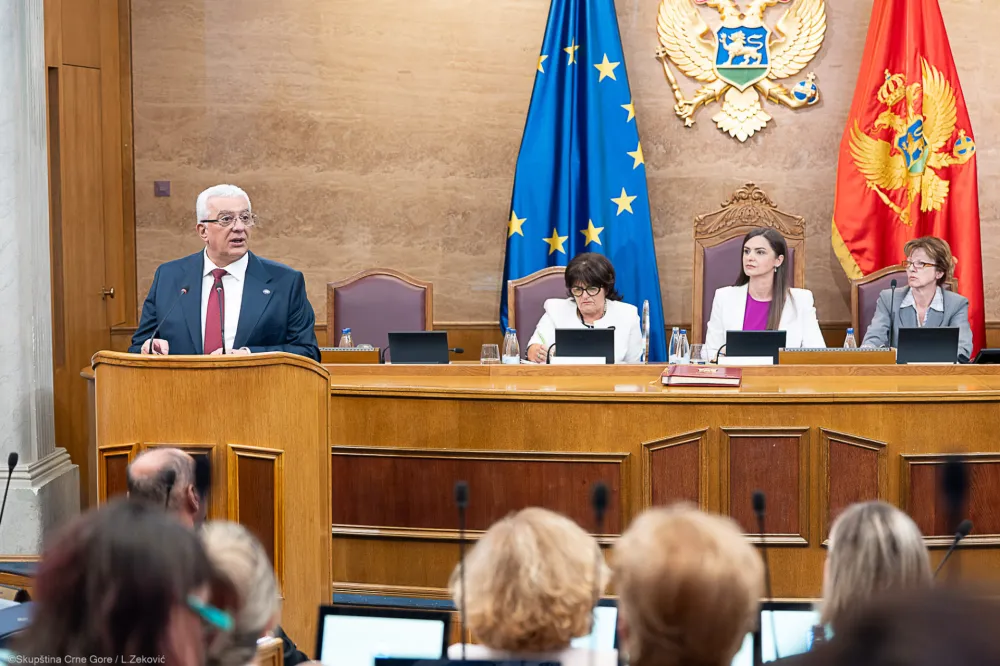 XIX zasijedanje Ženskog parlamenta