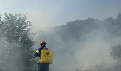 Vatrena stihija na Krnovu ne posustaje: Vatrogasci već treći dan brane sela od požara