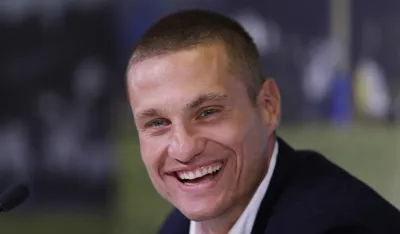 Britanski list: Slavni Nemanja Vidić ne isključuje mogućnost ulaska u politiku