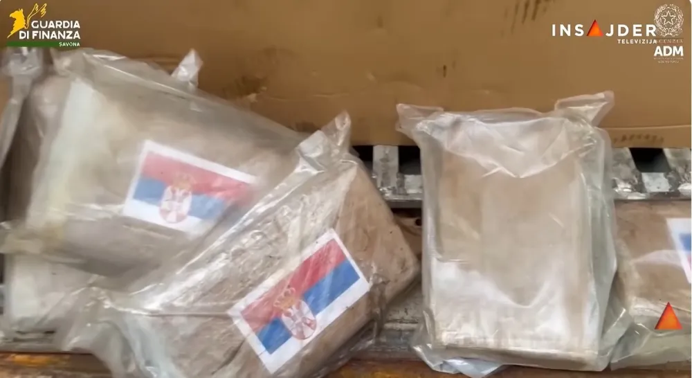 U Italiji zaplijenjeno oko 800 kilograma kokaina, na paketima zastava Srbije