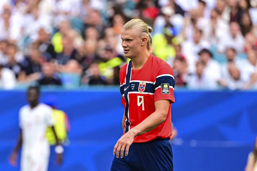 (FOTO) Haland odu&scaron;evio fanove u BiH: "Take Me to America"