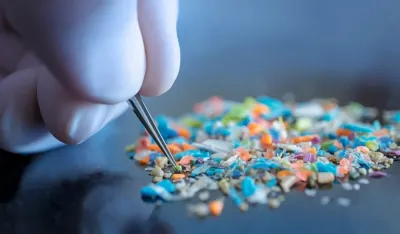 Istraživanje pokazalo da su vi&scaron;i nivoi plastike u krvi povezani sa srčanim udarom