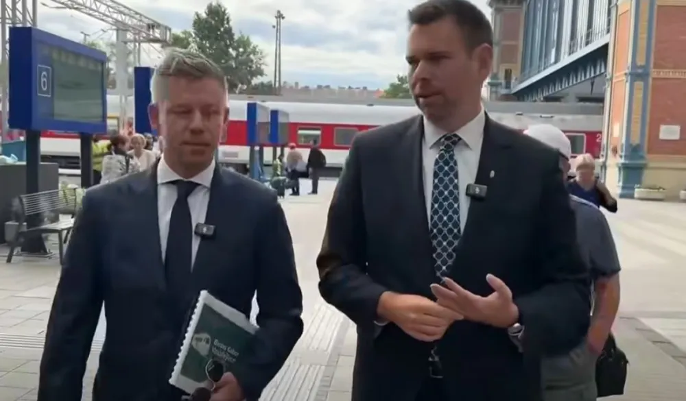 Incident u Budimpe&scaron;ti: Mu&scaron;karac pljunuo Petera Mađara na željezničkoj stanici