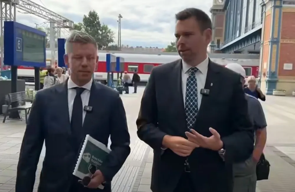 Incident u Budimpe&scaron;ti: Mu&scaron;karac pljunuo Petera Mađara na željezničkoj stanici