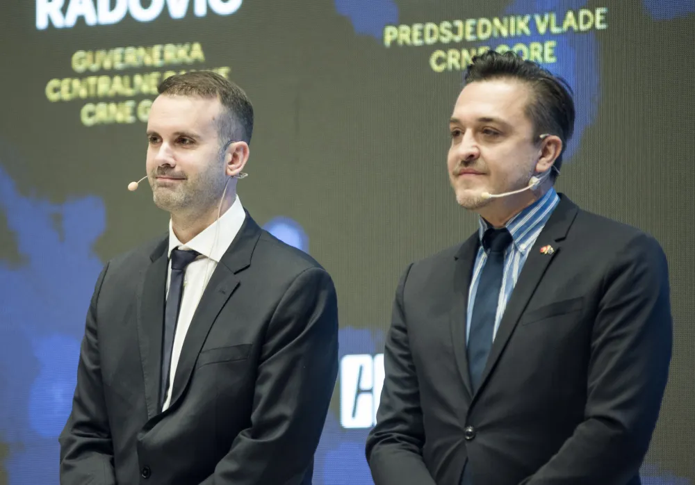 Premijer krivi opoziciju za odluke Vladinih resora