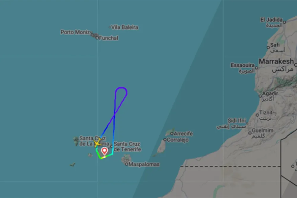 Potukli se putnici tokom leta, pilot morao da "okrene" avion