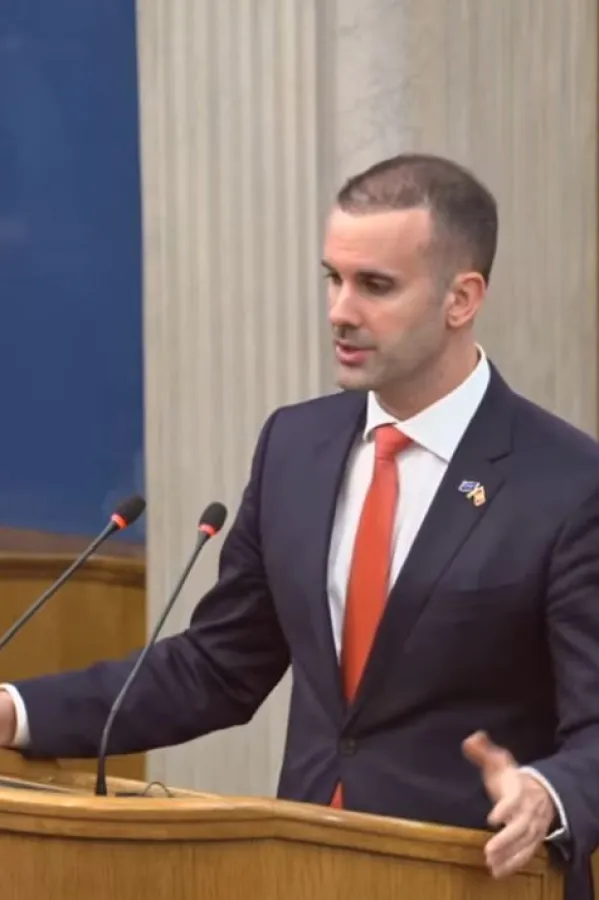 Spajić objavio presudu: Potvrđeno da sam o&scaron;tećen isključenjem iz predsjedničke trke 2023.