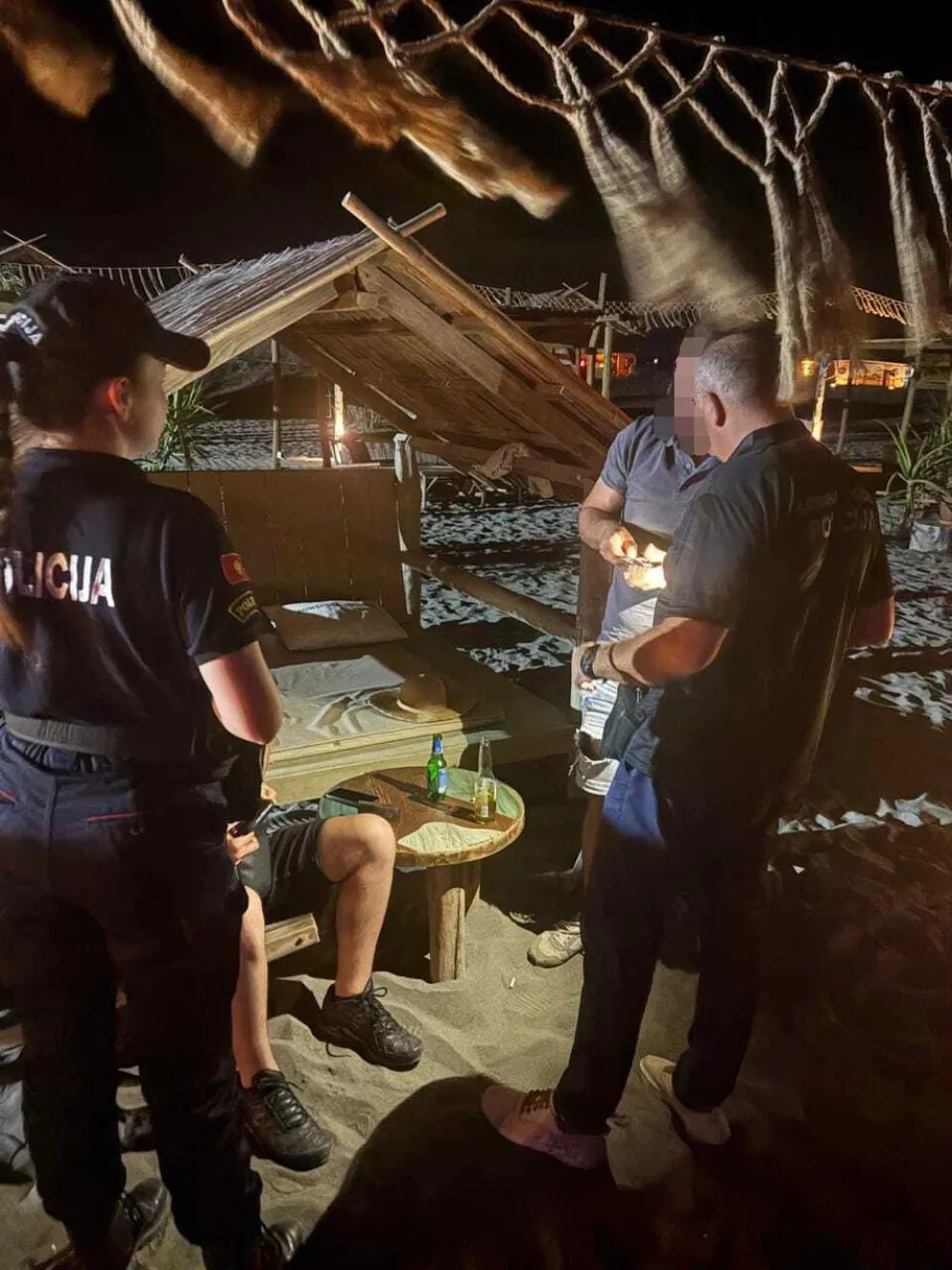 Ulcinj: Četiri osobe uhap&scaron;ene, pronađen kokain, otkriveno 15 osoba bez prijavljenog boravka