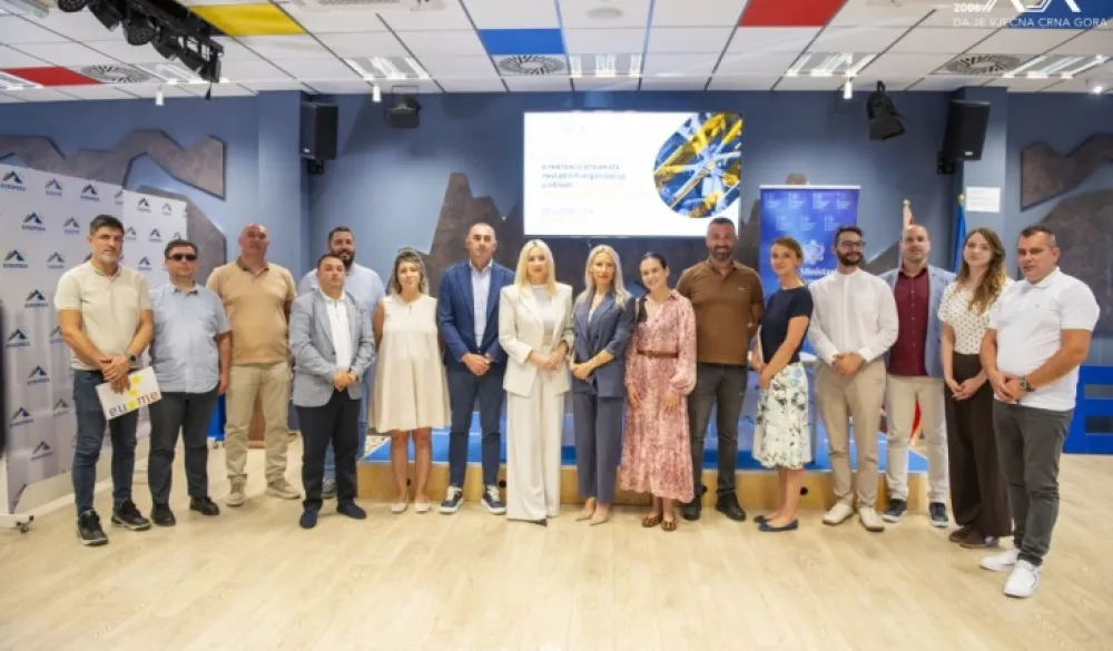 MEP potpisalo ugovore o finansiranju projekata 12 nevladinih organizacija