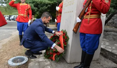Milatović odao po&scaron;tu junacima Martinićke bitke: Sjećanje na borbu za slobodu obavezuje nas da čuvamo državu