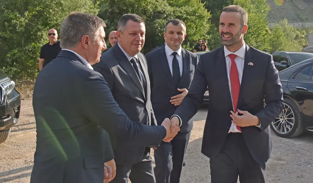 Autoput, druga dionica,ceremonija,pripremni radovi,kinezi, monteput,spajic, milatovic, radulovic, satler, ljiljanic,, shaoquan