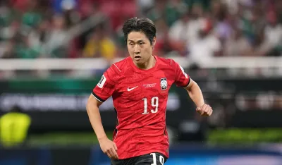 Li Kang In