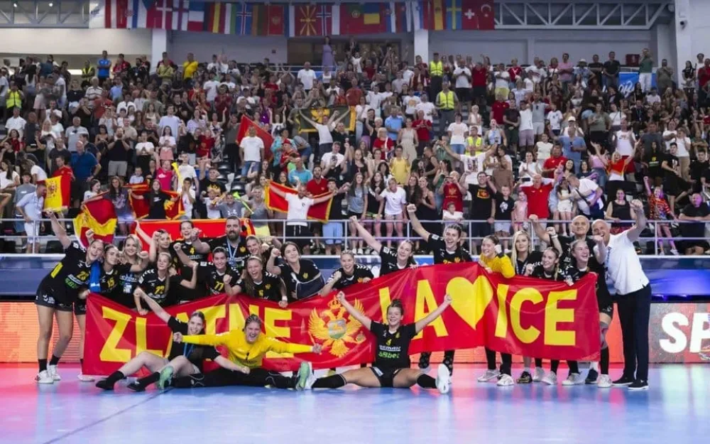 Ženska kadetska rukometna reprezentacija Crne Gore
