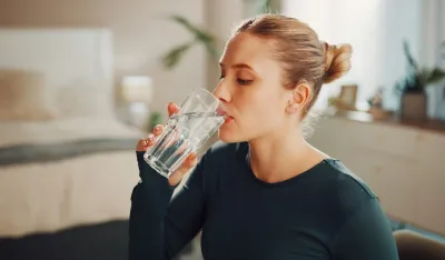 &Scaron;ta se de&scaron;ava sa krvnim pritiskom kada počnete da pijete vi&scaron;e vode?