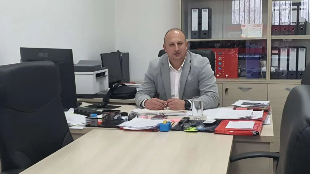 Crvena zemlja u Botunu izazvala zabrinutost Službe komunalne policije i komunalne inspekcije