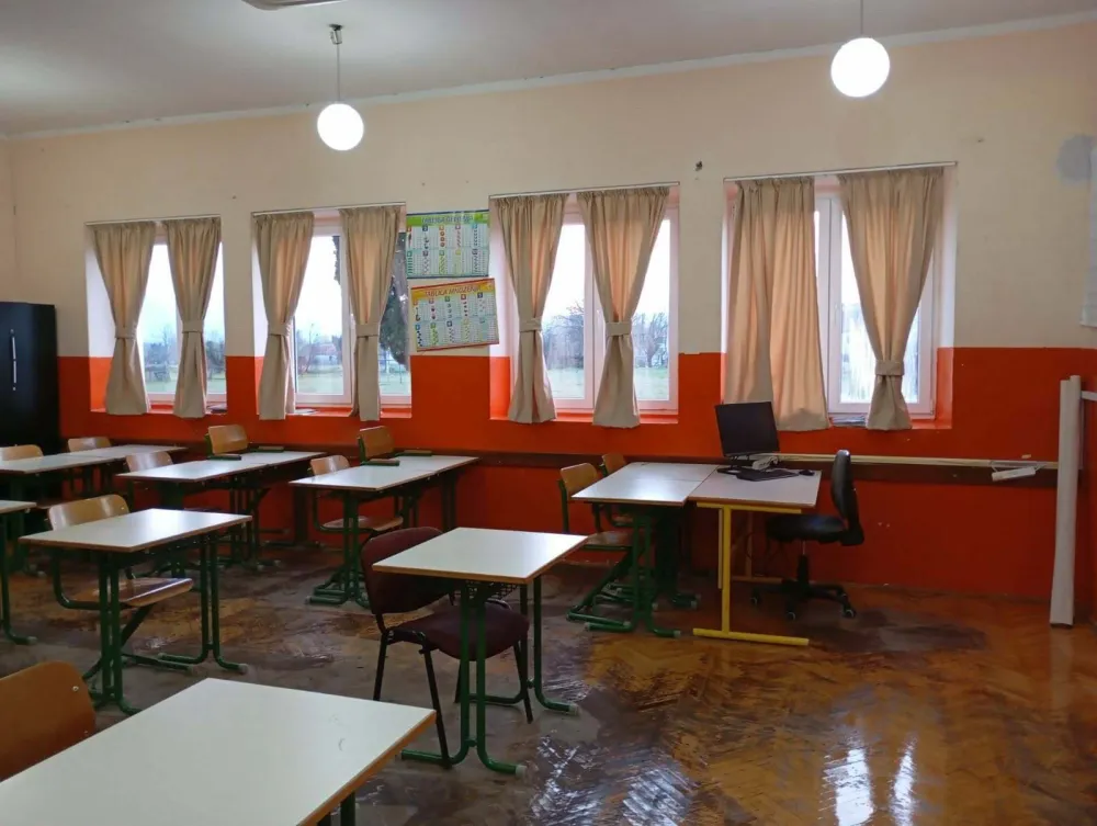 Stiže 20 prvaka u uređenu zgradu O&Scaron; &bdquo;Niko Mara&scaron;&ldquo; u Bijelom Polju