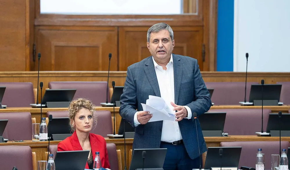 Radunović: Popović će za legalizaciju platiti četiri miliona