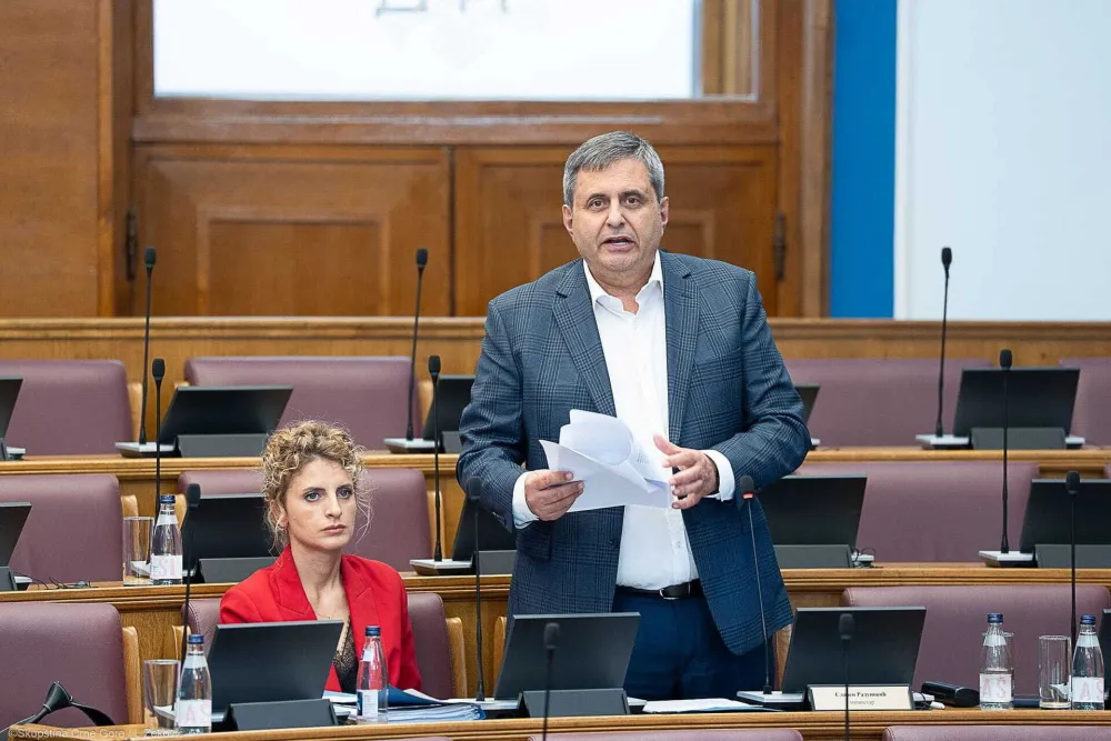 Radunović: Popović će za legalizaciju platiti četiri miliona