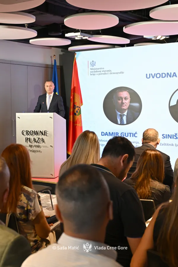 Gutić: Angažovanjem socijalnih radnika do bolje inkluzije u obrazovnom procesu