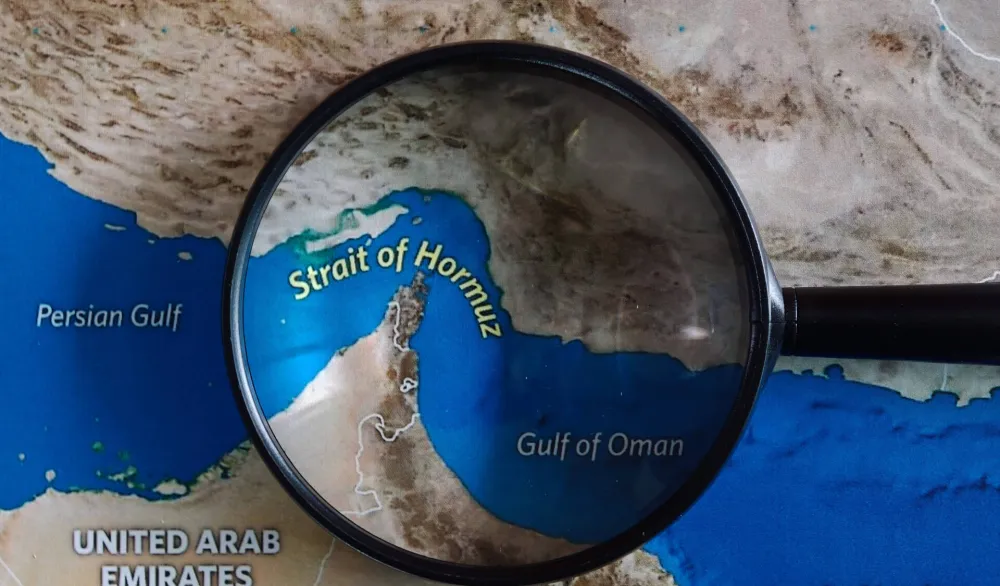 (UŽIVO) SAD i Saudijska Arabija izvele udare u Iraku; IRGC: Pogođena tri naftna tankera u Ormuskom moreuzu
