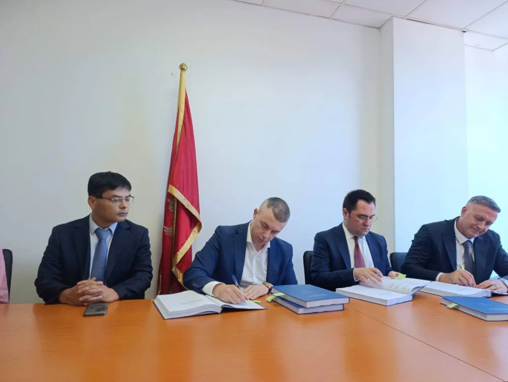 Potpisan ugovor vrijedan 53,7 miliona eura za rekonstrukciju puta Berane - Rožaje