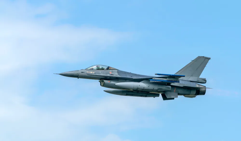 Pao ukrajinski F-16