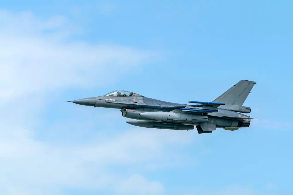 Pao ukrajinski F-16