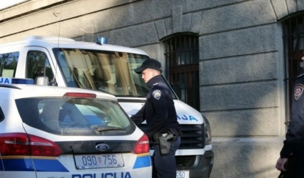 Poku&scaron;aj ubistva u policijskoj stanici u Zagrebu, državljanin Srbije zavr&scaron;io u bolnici