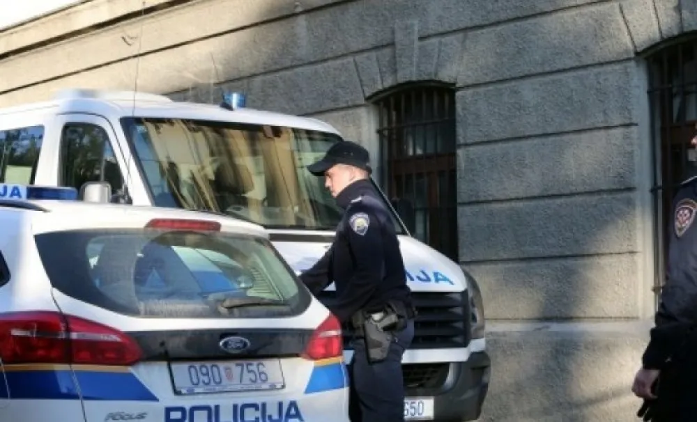 Poku&scaron;aj ubistva u policijskoj stanici u Zagrebu, državljanin Srbije zavr&scaron;io u bolnici