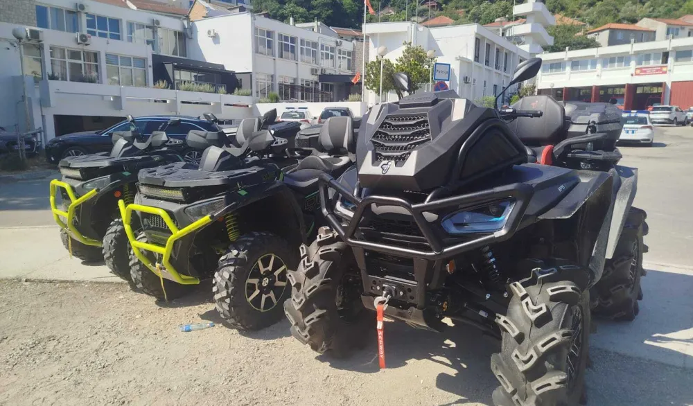 Pojačane kontrole u Ulcinju: Pronađena droga, 10 osoba bez prijavljenog boravka, sankcionisani vozači
