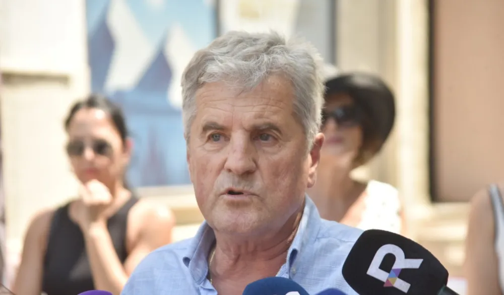 Keković za "Dan": Vlada se poigrala sa nama, povećanje plata tempiraju pred izbore