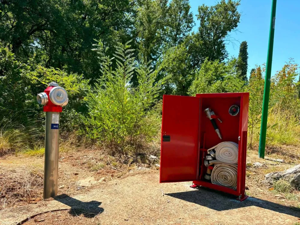 Na Gorici, uz&nbsp;hidrante i ormarići sa opremom