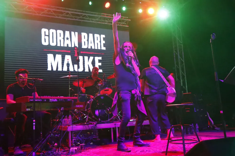 Pune zidine Bedema: Goran Bare, Neki to vole vruće i nik&scaron;ićki Off Duty druge večeri festivala