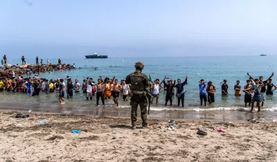 (FOTO) Migrantski talas na granici sa &Scaron;panijom: Traži se hitan sastanak članica EU
