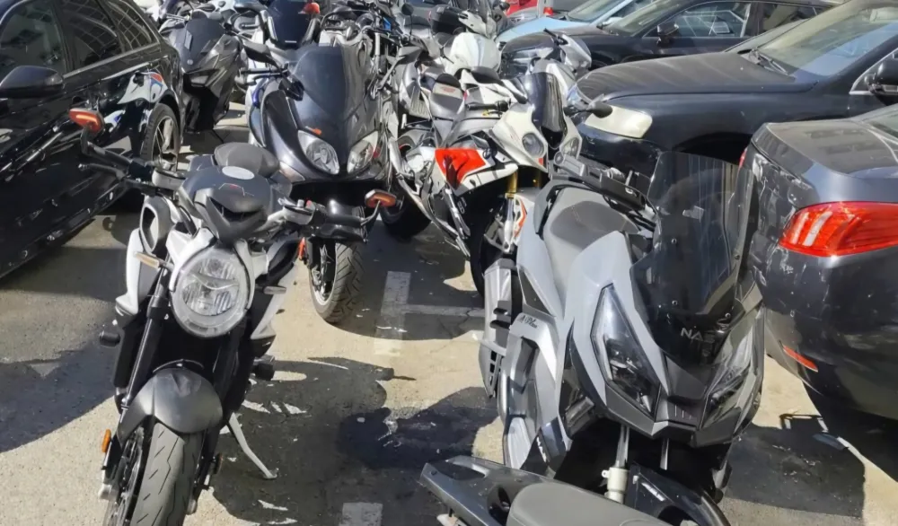 Pojačane kontrole motociklista u Podgorici: Uhap&scaron;eno osam osoba, oduzeto 17 motocikala, vozilo, kvad