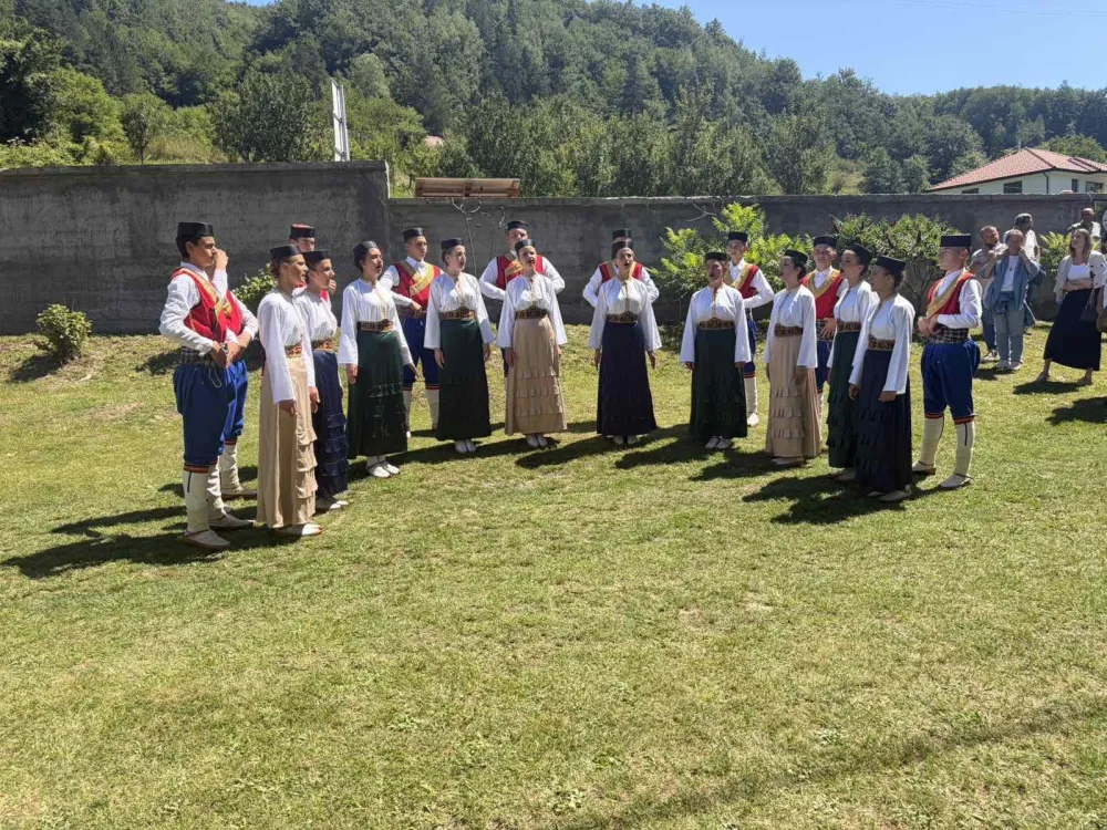 Bogat kulturno-zabavni program