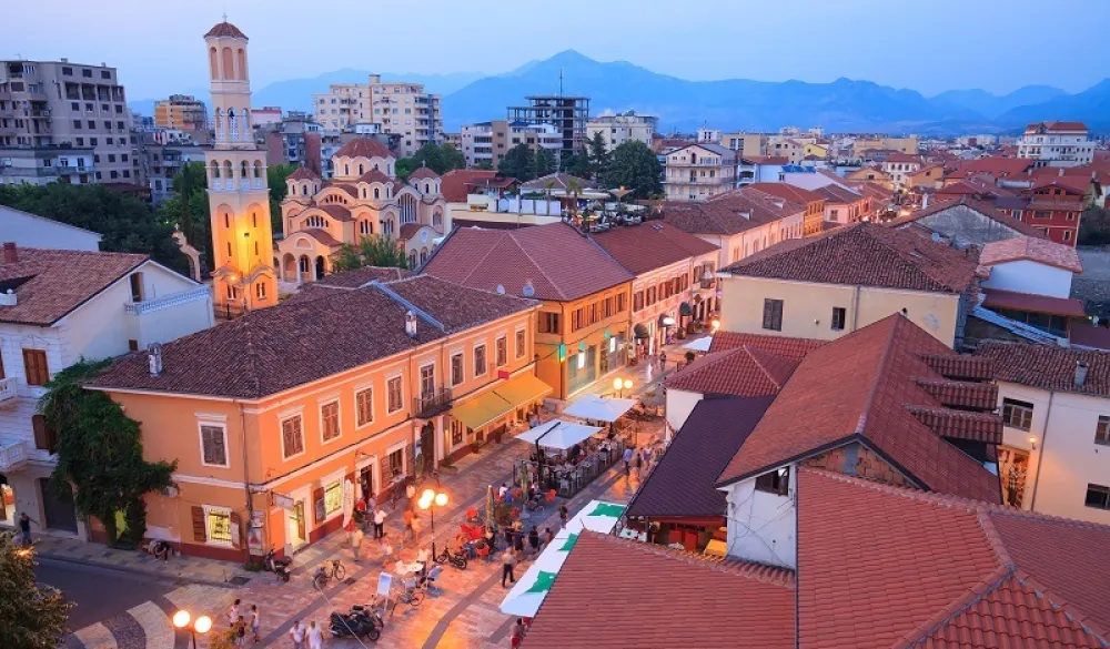 Protest protiv otvaranja srpskog konzulata u Skadru: "Rama u zatvor, Beri&scaron;a u zatvor"