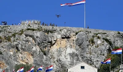 Godi&scaron;njica "Oluje": Hrvati slave, Srbi se sjećaju pogroma i tuguju za izgubljenim ognji&scaron;tem