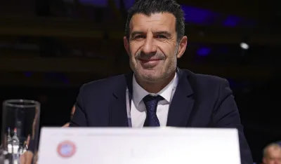 Luis Figo