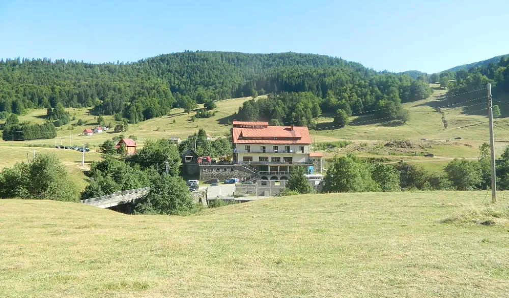 Katuni nestaju, planinu osvajaju vikendice&nbsp;
