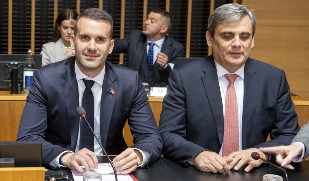Pazi, Miki, metak &ndash; hvala, Ervine, spasio si me