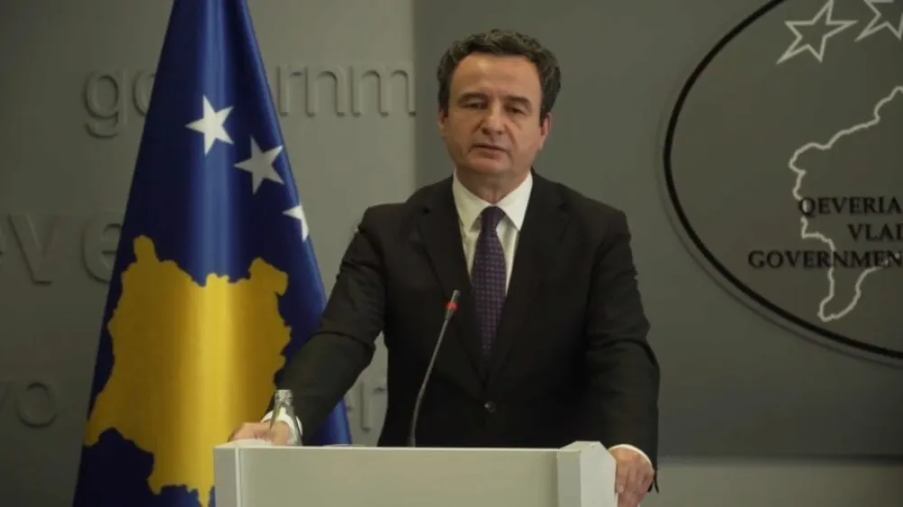 Kurti nakon incidenta: Nijesam protiv toga &scaron;to gađaju jajima, ali žalim &scaron;to neće da se sastanu