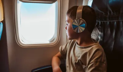 Dijete u avionu, ilustracija