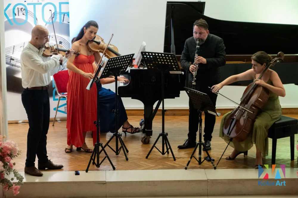 Profesori Adria Music Academy odrali koncert na KotorArtu