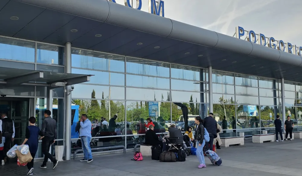 Aerodromi Crne Gore: Privremene mjere regulacije, putnici da ne dolaze prerano